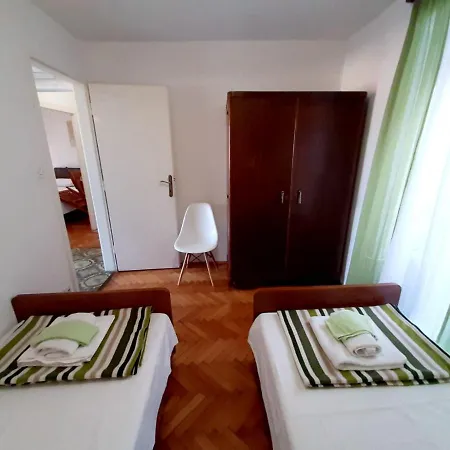 Apartman Calluna Vrisnik